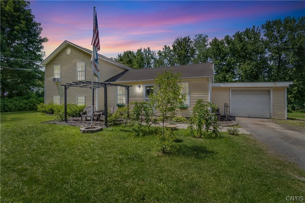Unit for sale at 6177 Rock Cut Rd, DeWitt, NY 13078