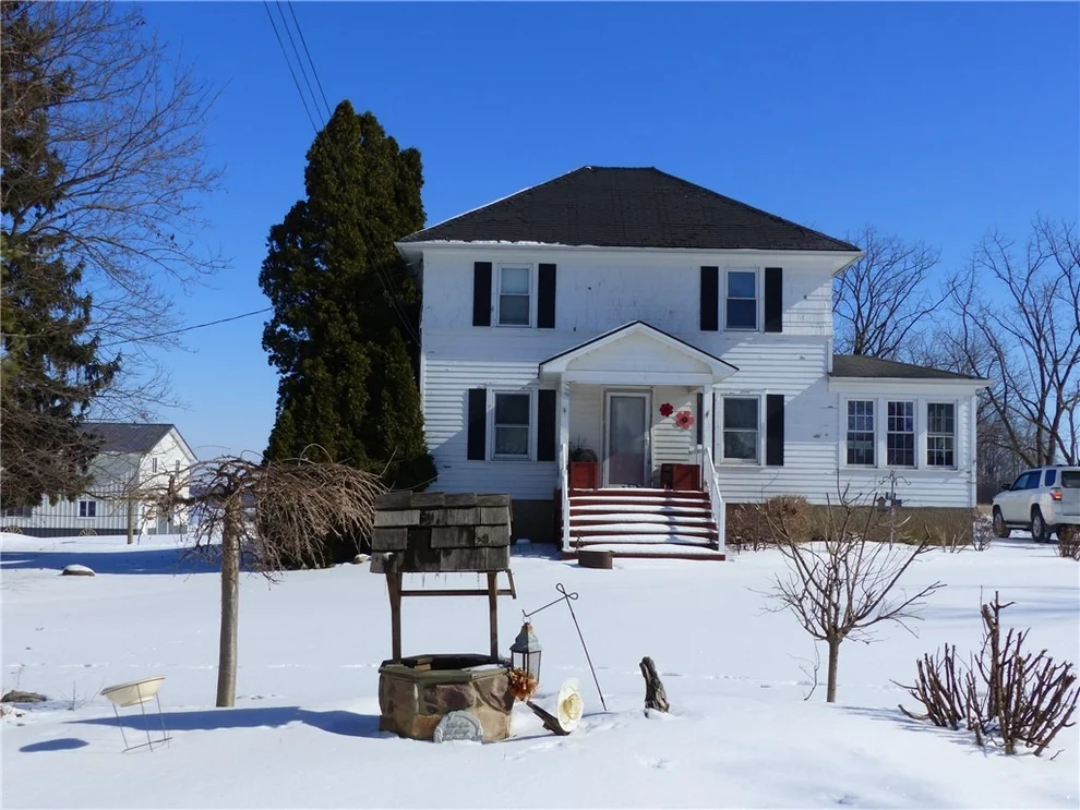 Unit for sale at 2135 County Road 8, Canandaigua Town, NY 14424