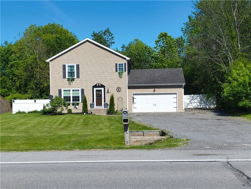 Unit for sale at 4553 Creek Road, Lewiston, NY 14092