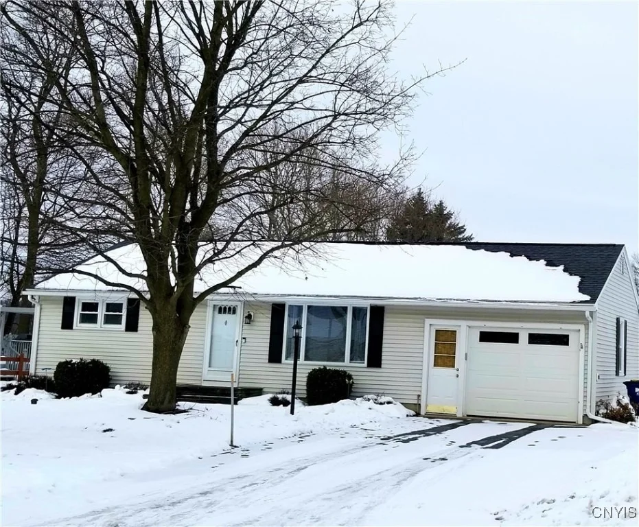 Unit for sale at 124 Charles Drive, Camillus, NY 13031