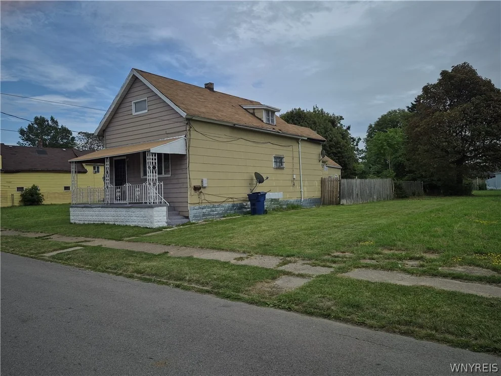 Unit for sale at 131 Ashley Street, Buffalo, NY 14212
