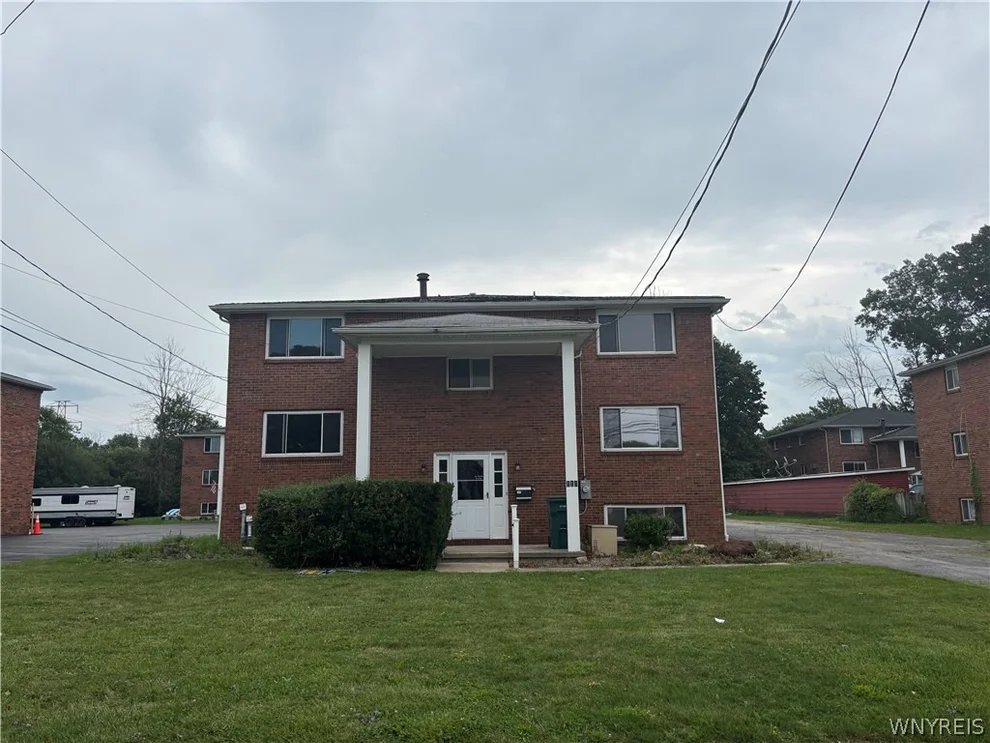 Unit for sale at 115 Mead Street, North Tonawanda, NY 14120