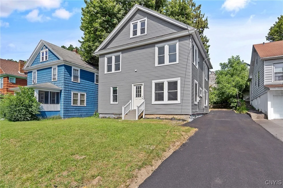 Unit for sale at 335 Bruce Street, Syracuse, NY 13224