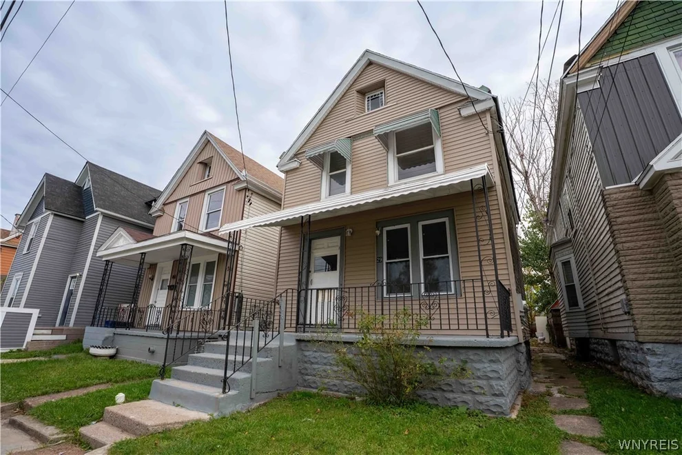 Unit for sale at 29 Sherwood Street, Buffalo, NY 14213