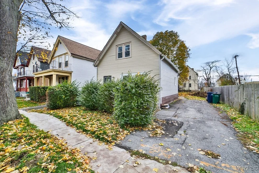 Unit for sale at 196 Eaton Street, Buffalo, NY 14208