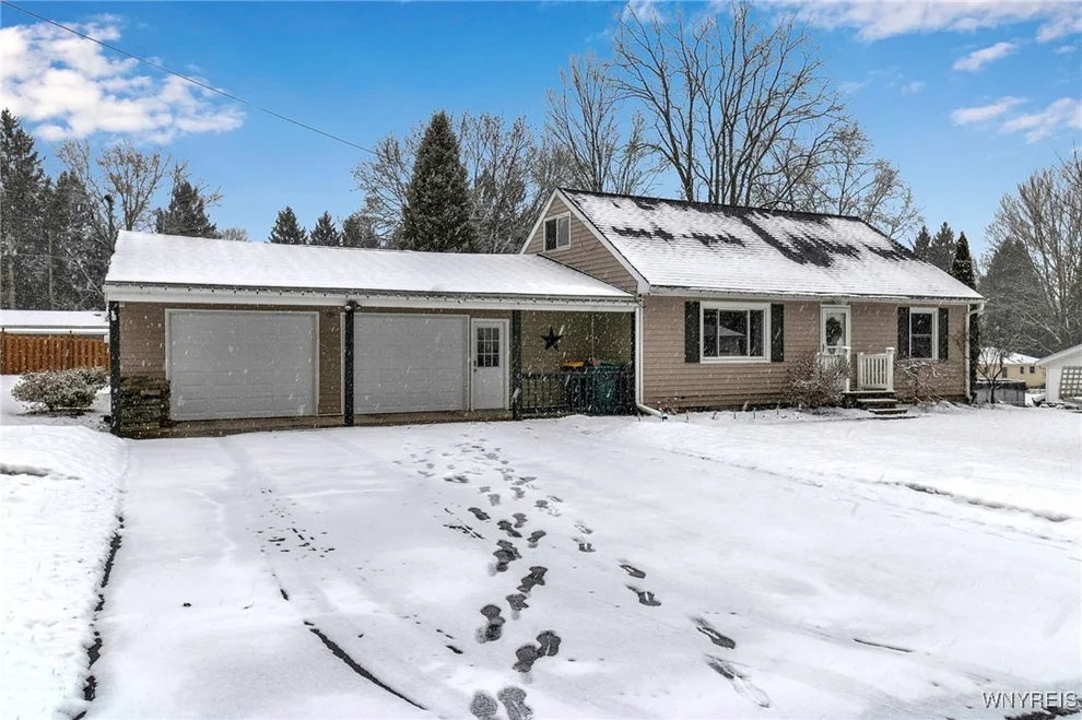 Unit for sale at 6528 Fairlane Drive, Boston, NY 14025