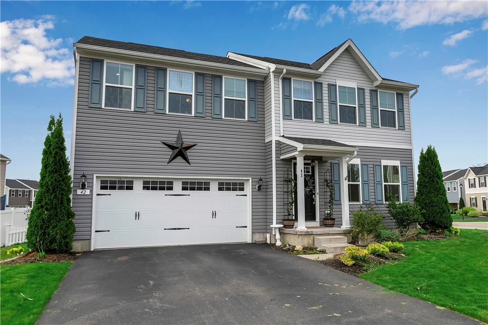 Unit for sale at 42 Allie Lane, Hamburg, NY 14075