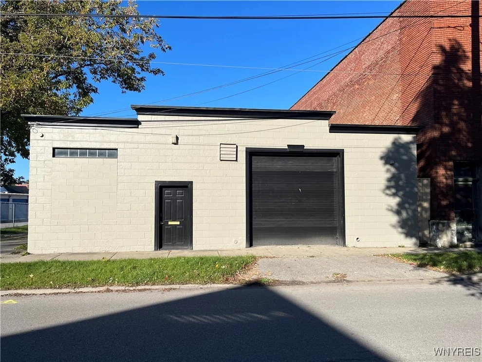 Unit for sale at 52 Swan Street, Batavia City, NY 14020