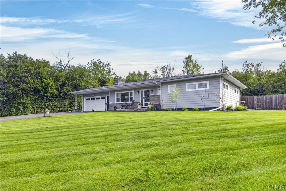 Unit for sale at 37 Taber Road, New Hartford, NY 13413
