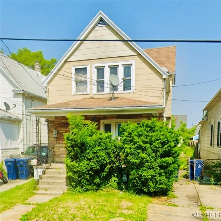 Unit for sale at 59 Poplar Avenue, Buffalo, NY 14211