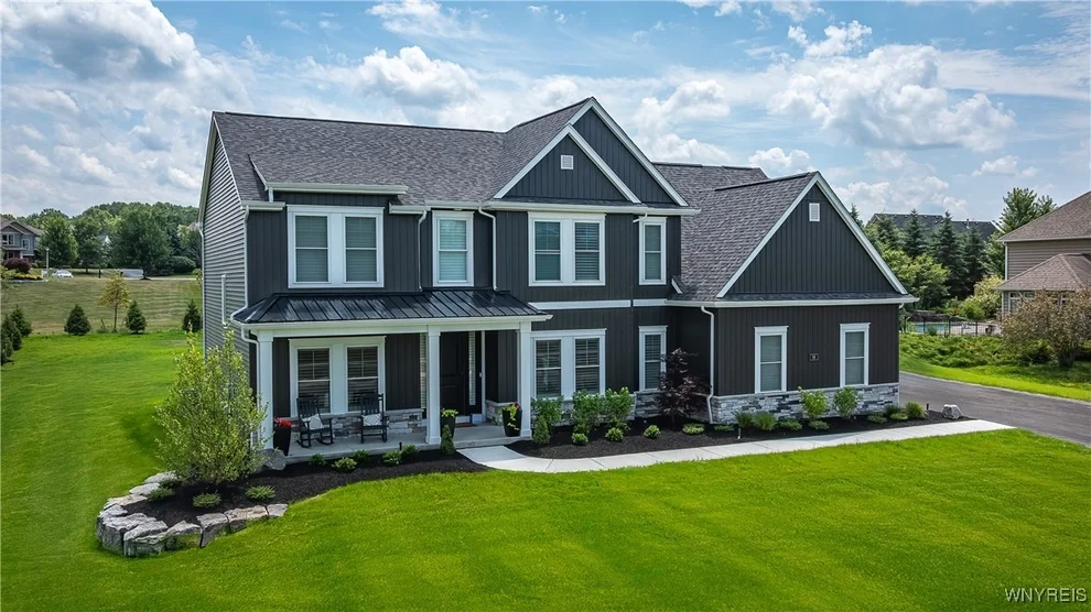 Unit for sale at 69 Woodthrush Trail, Orchard Park, NY 14127