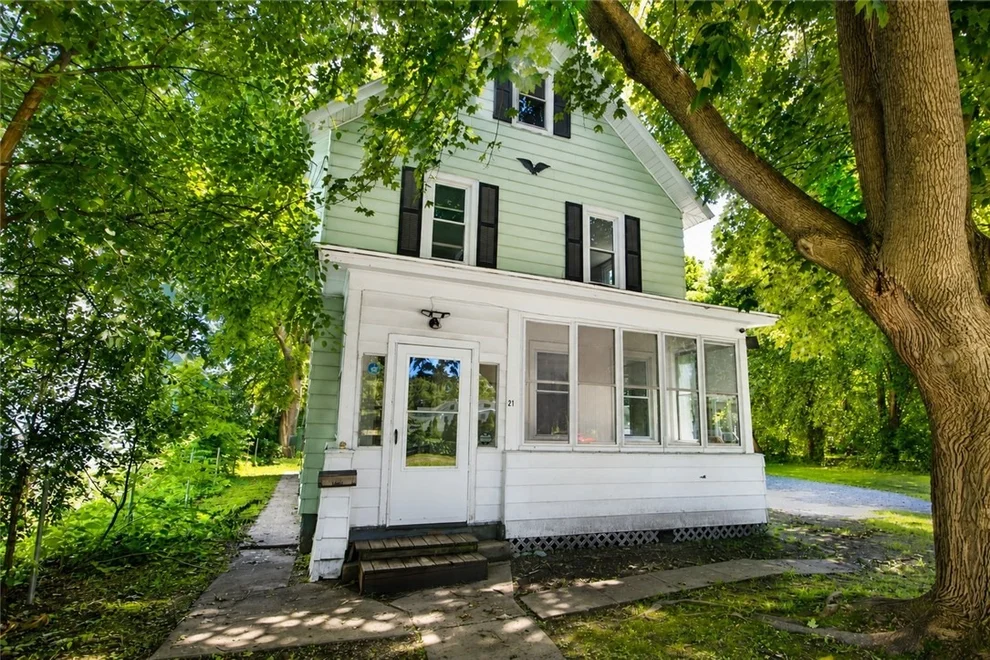 Unit for sale at 21 Worthington Avenue, Geneva City, NY 14456