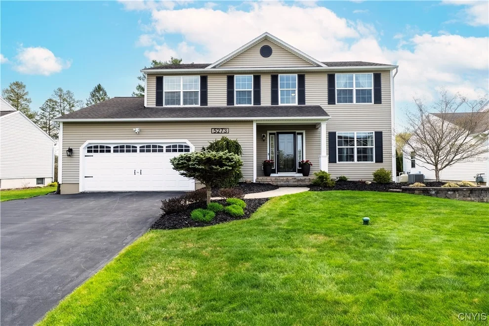 Unit for sale at 5273 Medasano Circle, Clay, NY 13041