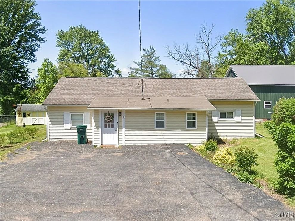 Unit for sale at 7 Ladd Street, Hastings, NY 13036