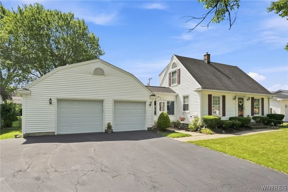 Unit for sale at 119 Bannard Avenue, Tonawanda, NY 14150