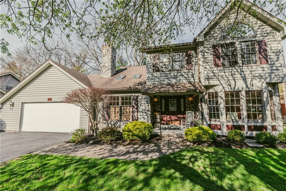 Unit for sale at 295 Willow Creek Lane, Irondequoit, NY 14622