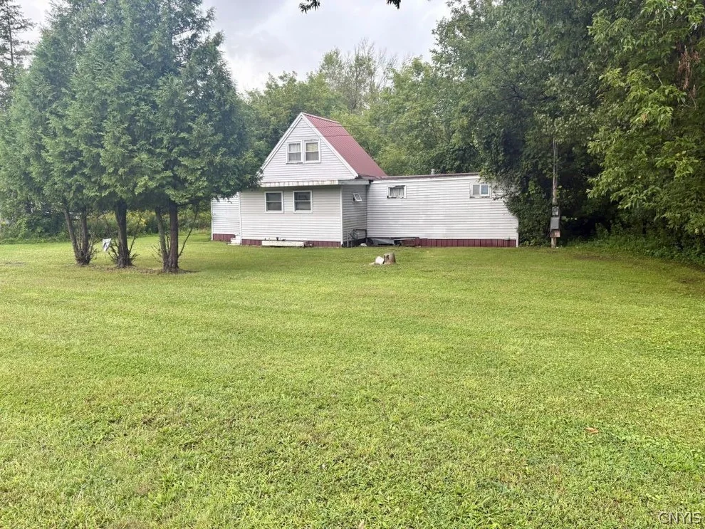 Unit for sale at 21057 Weaver Road, Watertown Town, NY 13601