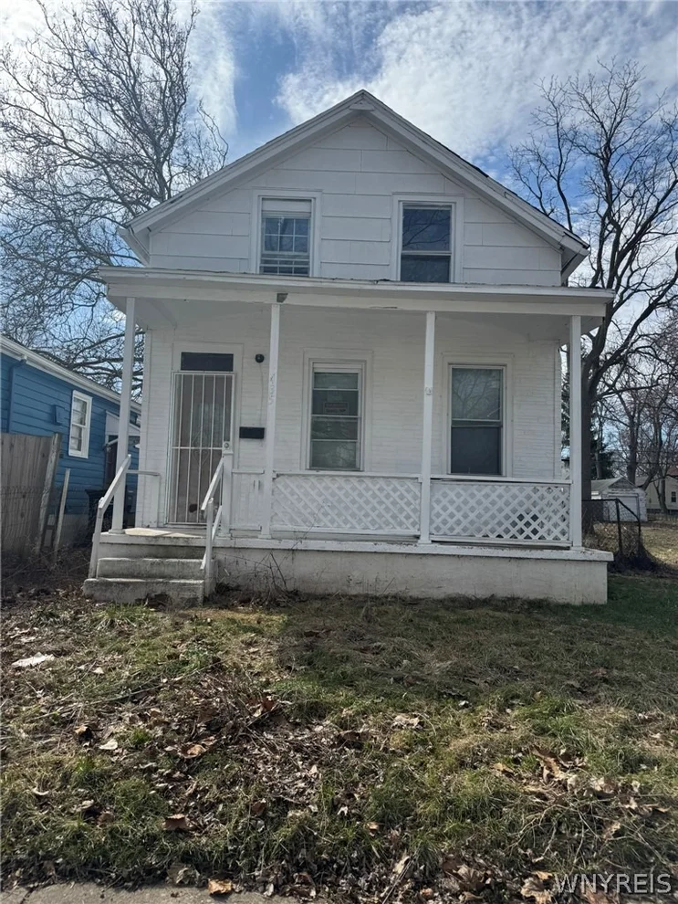 Unit for sale at 435 Elmwood Avenue, Niagara Falls, NY 14301