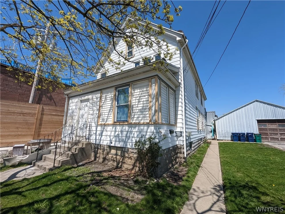 Unit for sale at 32 Gladstone Street, Buffalo, NY 14207
