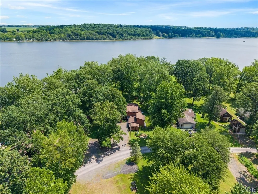 Unit for sale at 185 Fire Lane 12, Cato, NY 13080