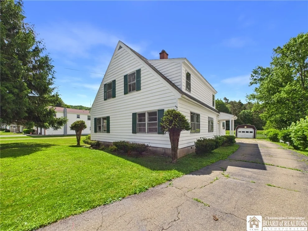 Unit for sale at 42 Elm Street, Eldred, PA 16731