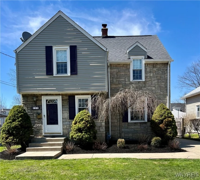Unit for sale at 121 Los Robles Street, Amherst, NY 14221