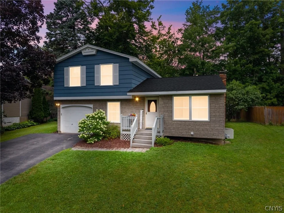 Unit for sale at 4203 Orion Path, Clay, NY 13090