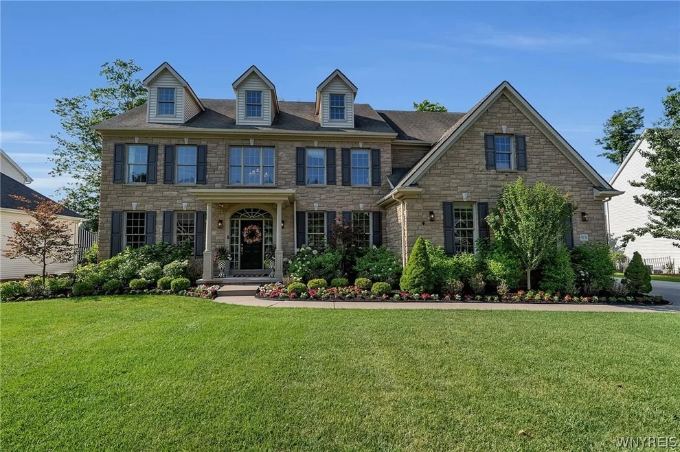 Unit for sale at 9131 Curry Lane, Clarence, NY 14032