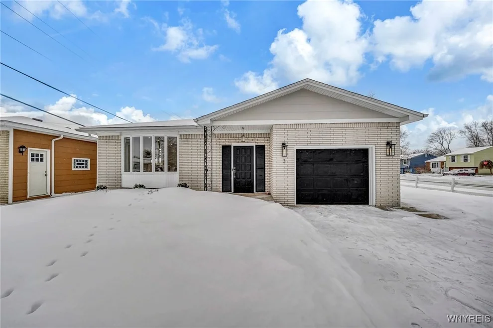 Unit for sale at 3 E Cherbourg Drive, Cheektowaga, NY 14227