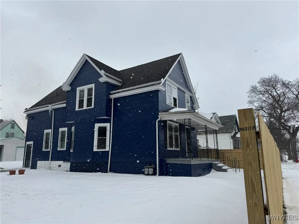 Unit for sale at 325 Box Avenue, Buffalo, NY 14211