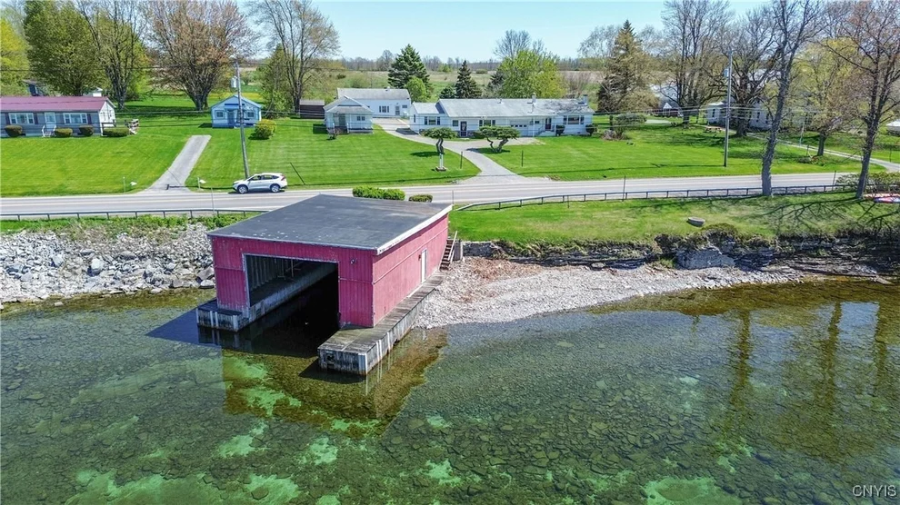 Unit for sale at 32396 Rt-12e, Cape Vincent, NY 13618