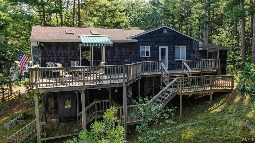 Unit for sale at 106 Dillon Point Road, Hammond, NY 13646