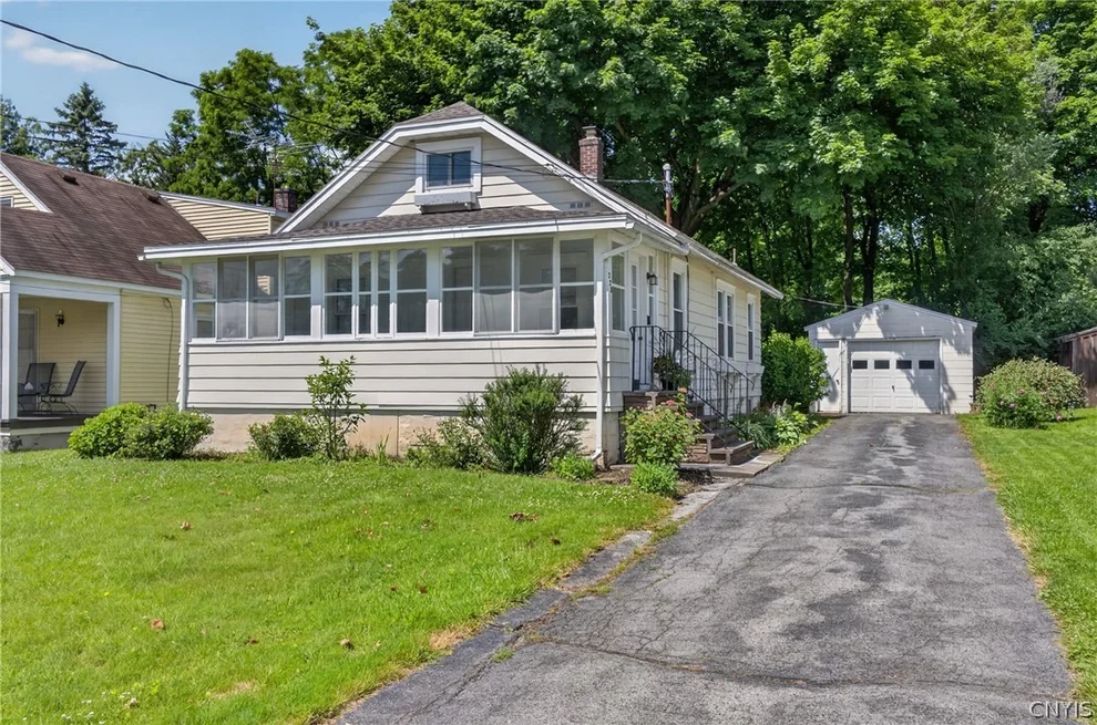 Unit for sale at 220 Windemere Road, Geddes, NY 13219