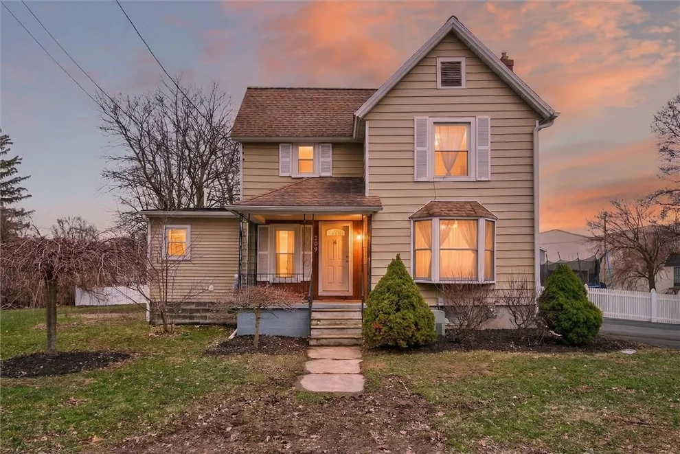 Unit for sale at 209 Cooper St, Arcadia, NY 14513