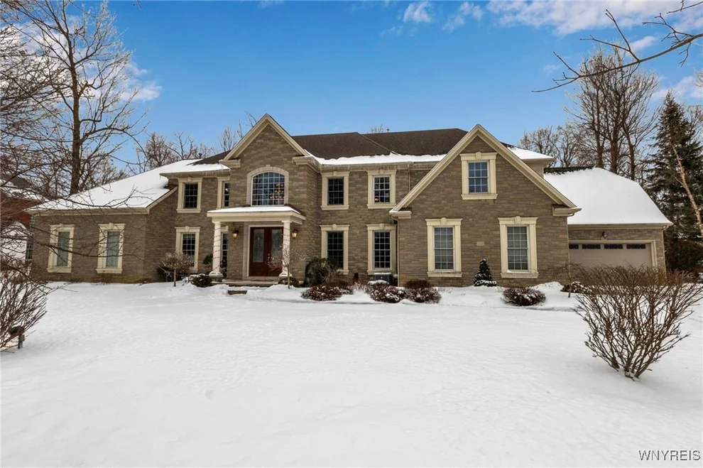 Unit for sale at 9719 Cobblestone Drive, Clarence, NY 14031