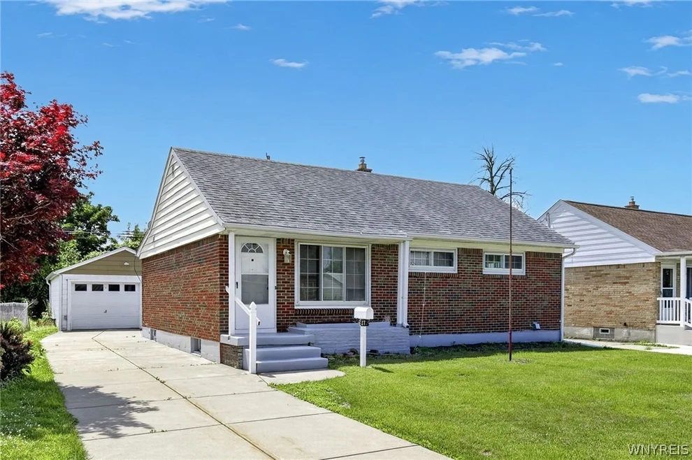 Unit for sale at 175 Nokomis Parkway, Cheektowaga, NY 14225