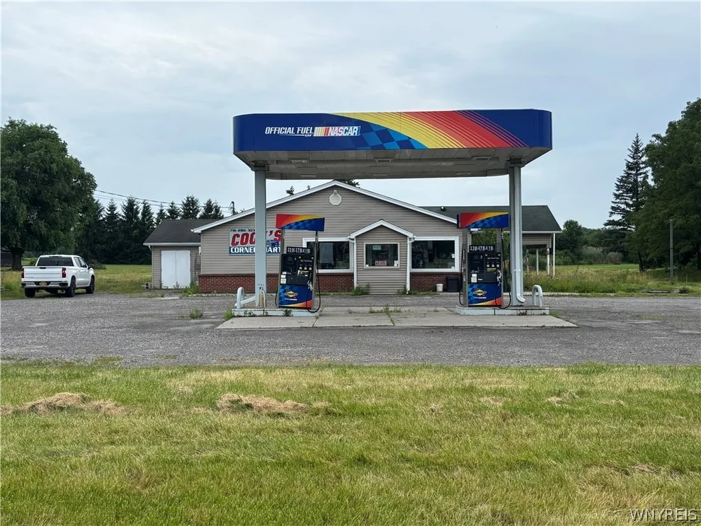 Unit for sale at 3586 Beebe Road, Wilson, NY 14108