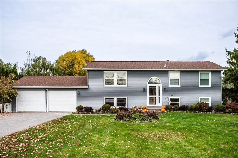 Unit for sale at 518 Burritt Road, Parma, NY 14468