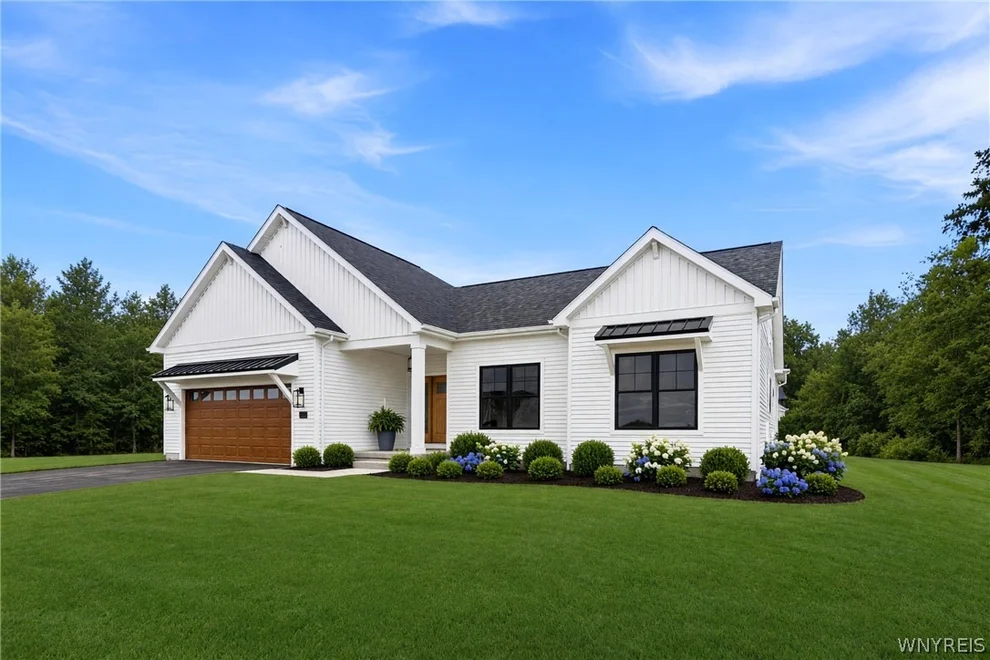 Unit for sale at 146 Sandywood Circle, Grand Island, NY 14072