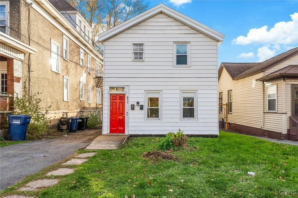 Unit for sale at 811 1st North Street, Syracuse, NY 13208