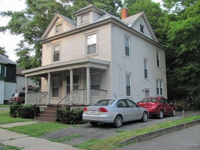 Unit for sale at 415 Greenwood Place, Syracuse, NY 13210