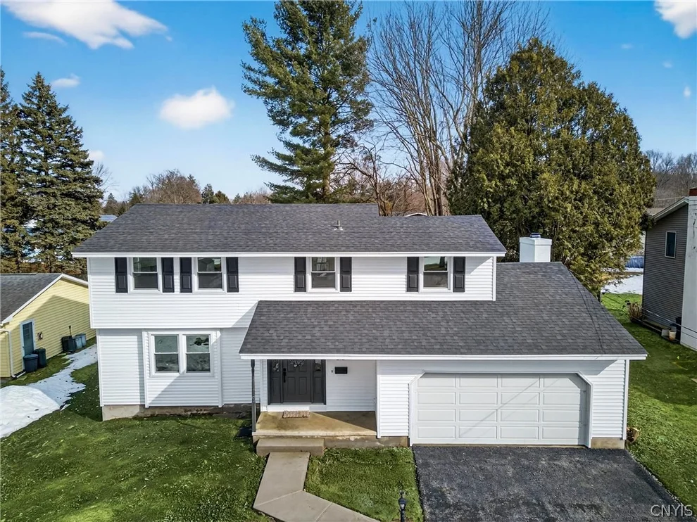 Unit for sale at 212 Riverdale Road, Clay, NY 13090