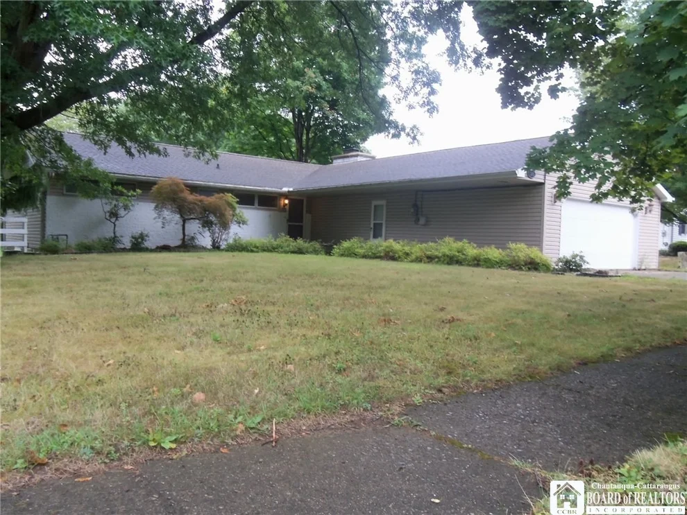 Unit for sale at 305 Chestnut Street, Pomfret, NY 14063