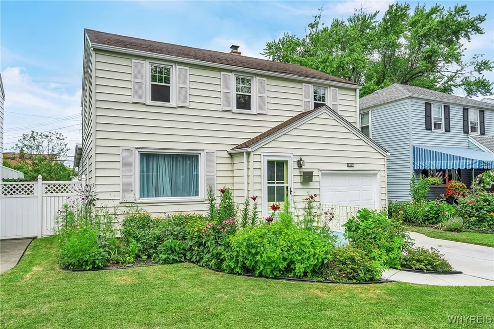 Unit for sale at 450 Maynard Drive, Amherst, NY 14226