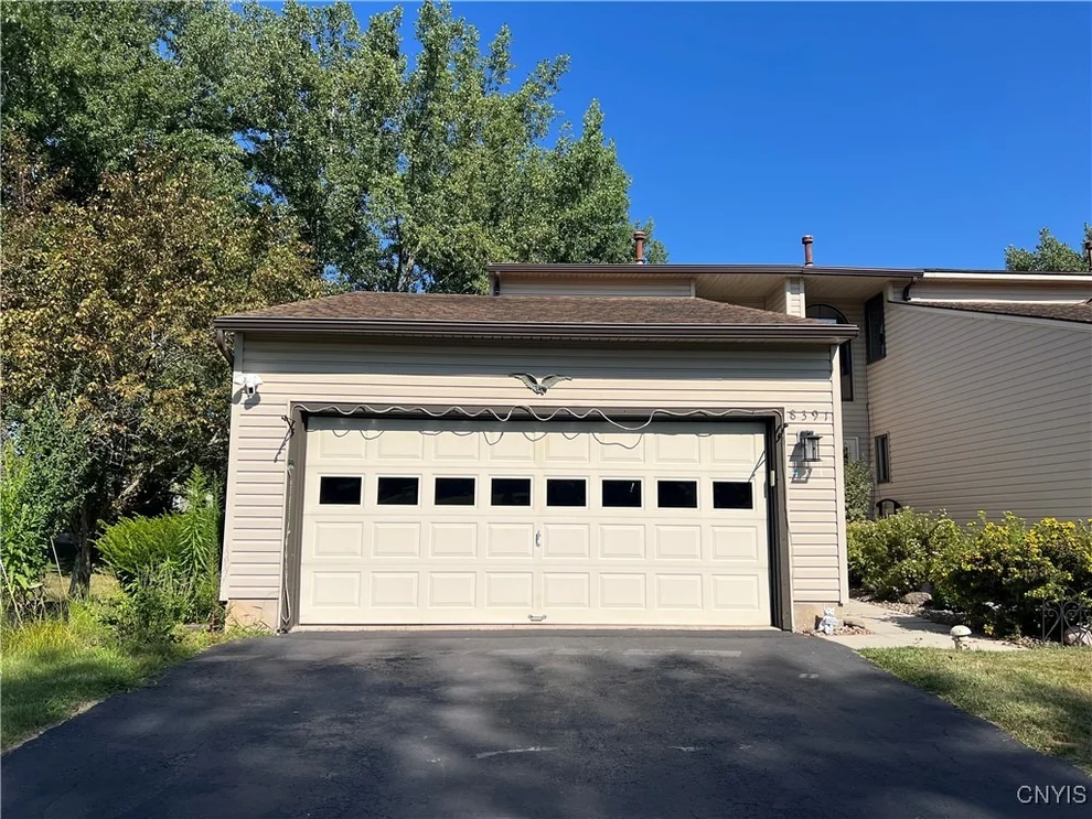 Unit for sale at 8391 Shoveler Lane, Clay, NY 13090