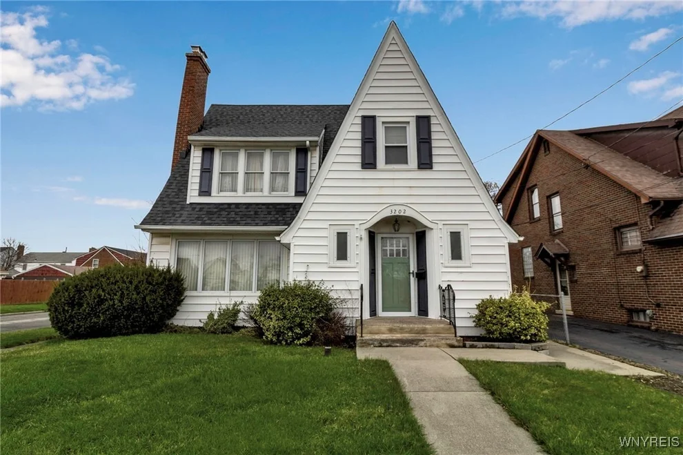 Unit for sale at 3202 Michigan Avenue, Niagara Falls, NY 14305