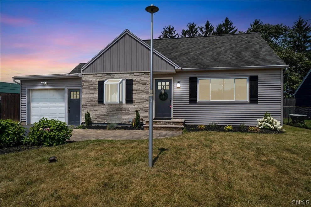 Unit for sale at 146 Dolshire Dr, Clay, NY 13212