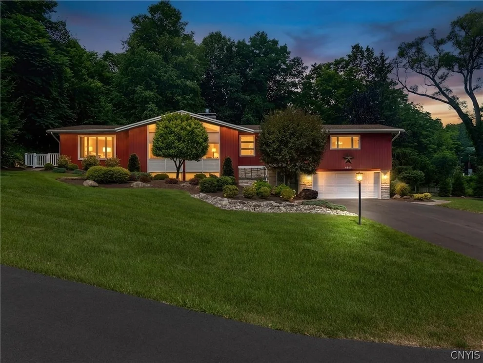 Unit for sale at 4849 Glenfield Drive, Onondaga, NY 13215