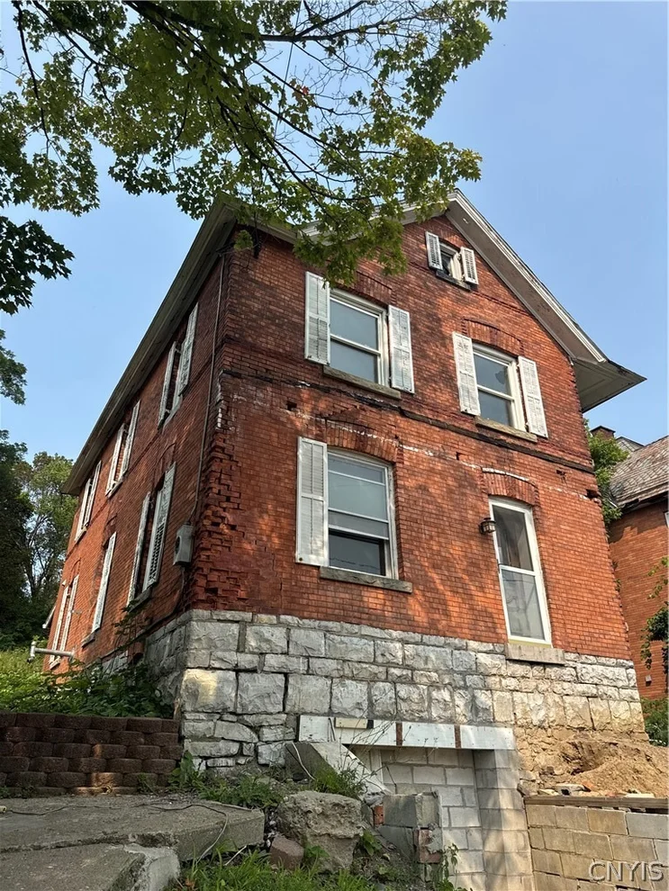 Unit for sale at 35 Monroe Street, St Johnsville, NY 13452