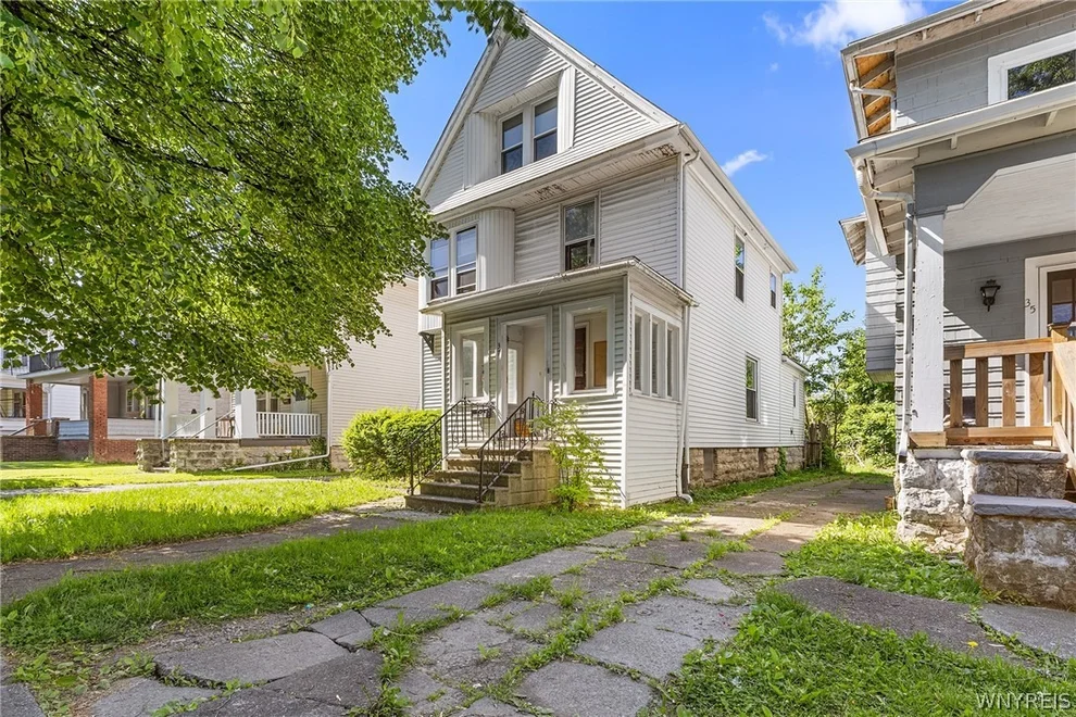 Unit for sale at 37 Northrup Place, Buffalo, NY 14214